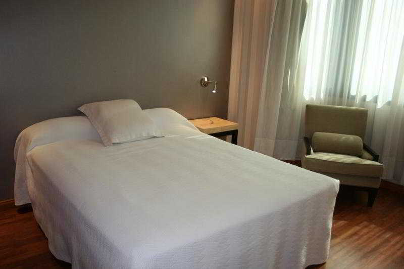 Apartamentos Th Las Rozas Exteriör bild