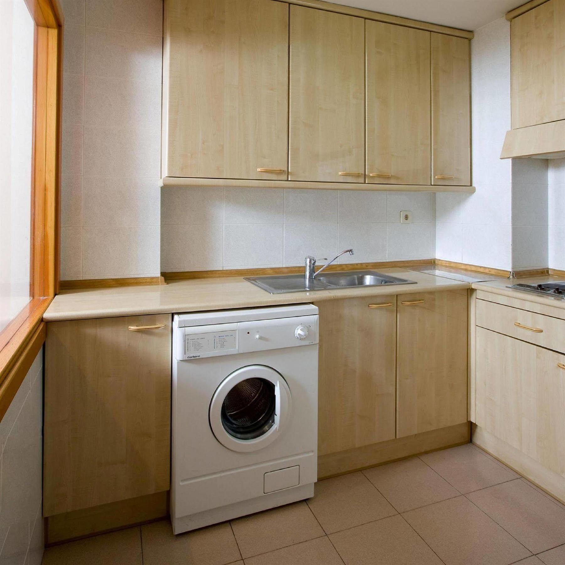 Apartamentos Th Las Rozas Rum bild